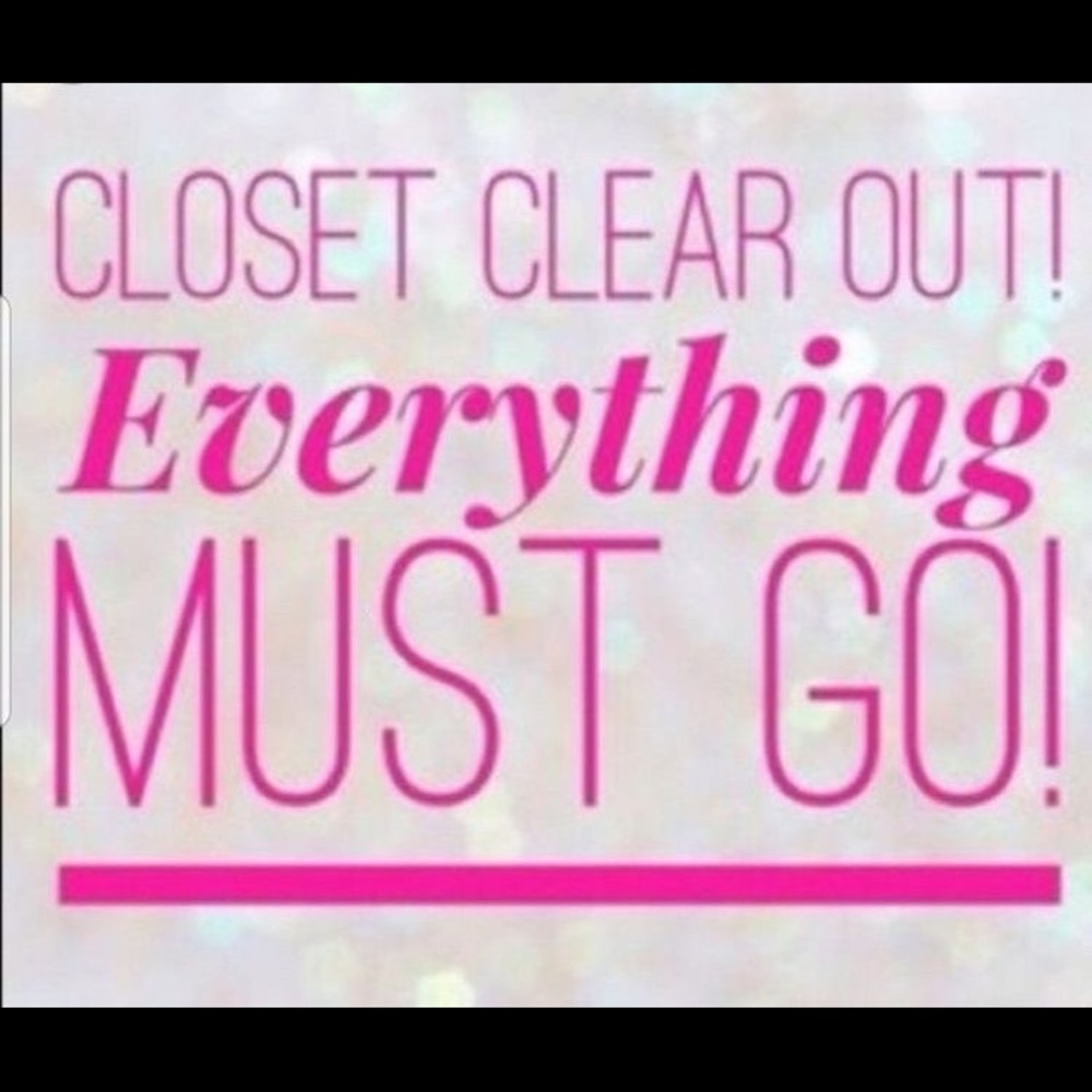 CLOSET CLEAR OUT! EVERYTHING MUST GO!!💓💓